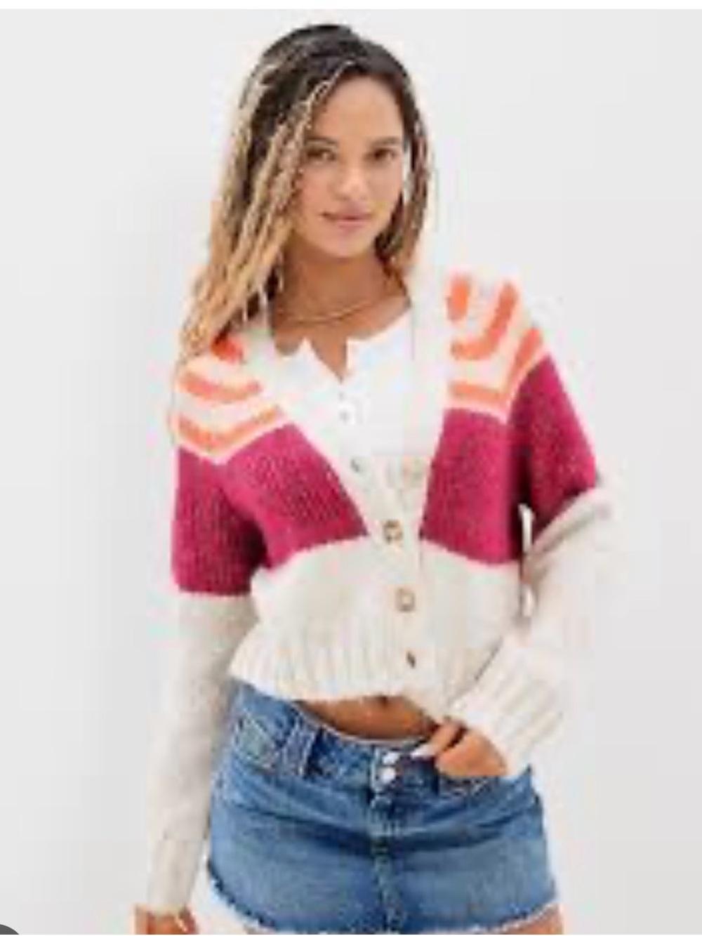 American Eagle Cozy Color-Block V-Neck Button Cardigan Sweater - Cream & Berry L